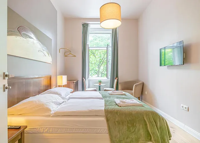 Appartement 1 Aprt & 5 Stylish Rooms, Comfort & Convenience Combined Wenen
